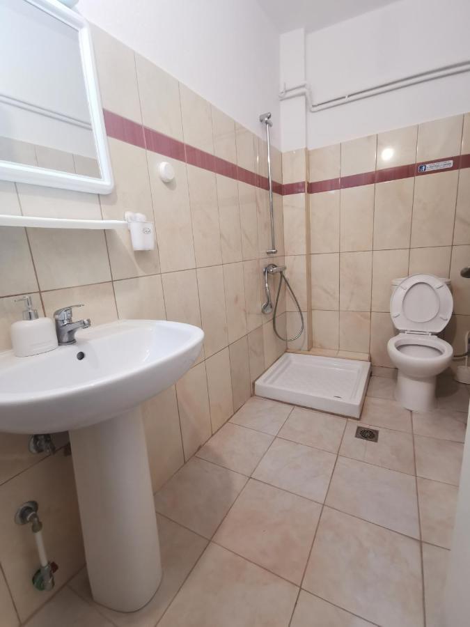 La Familia Apartments Олімпіакі-Акті Екстер'єр фото